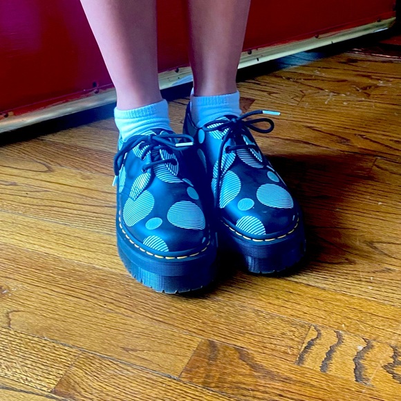 Dr. martens size is 6 m 7 f - Picture 2 of 7